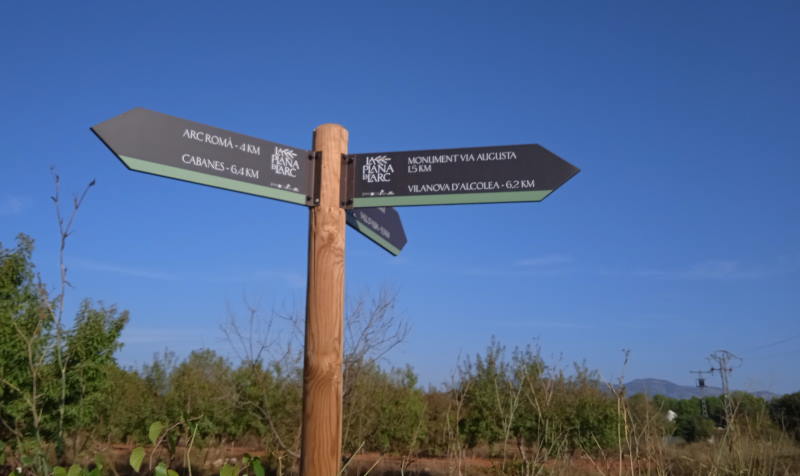 PLANA DE L´ARC RUTAS EN BICI GRAVEL MUY CHULAS 2 señales pla del arc