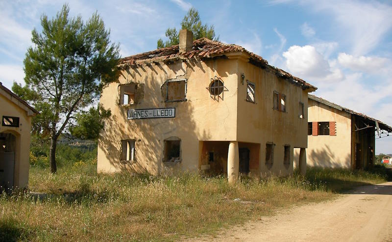 estacion arnes lledo