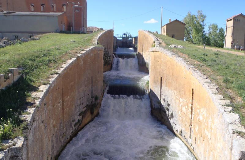 esclusas del canal de castilla