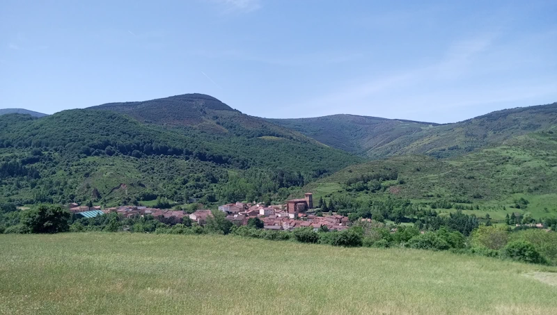 BURGOS EN BICI CON ALFORJAS: RUTA CIRCULAR POR LA PROVINCIA 3 via verde sierra de la Demanda